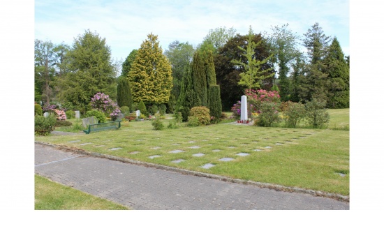 ev. Friedhof Gruiten - Rasenreihengräber  