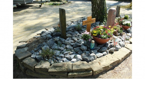 kath. Friedhof Haan - Bestattungsgarten  