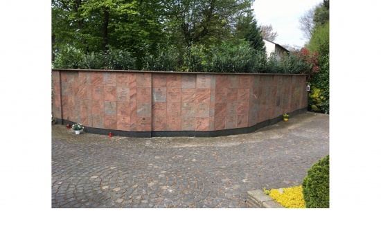 ev. Friedhof Haan - altes Kolumbarium - keine Neuvergabe  